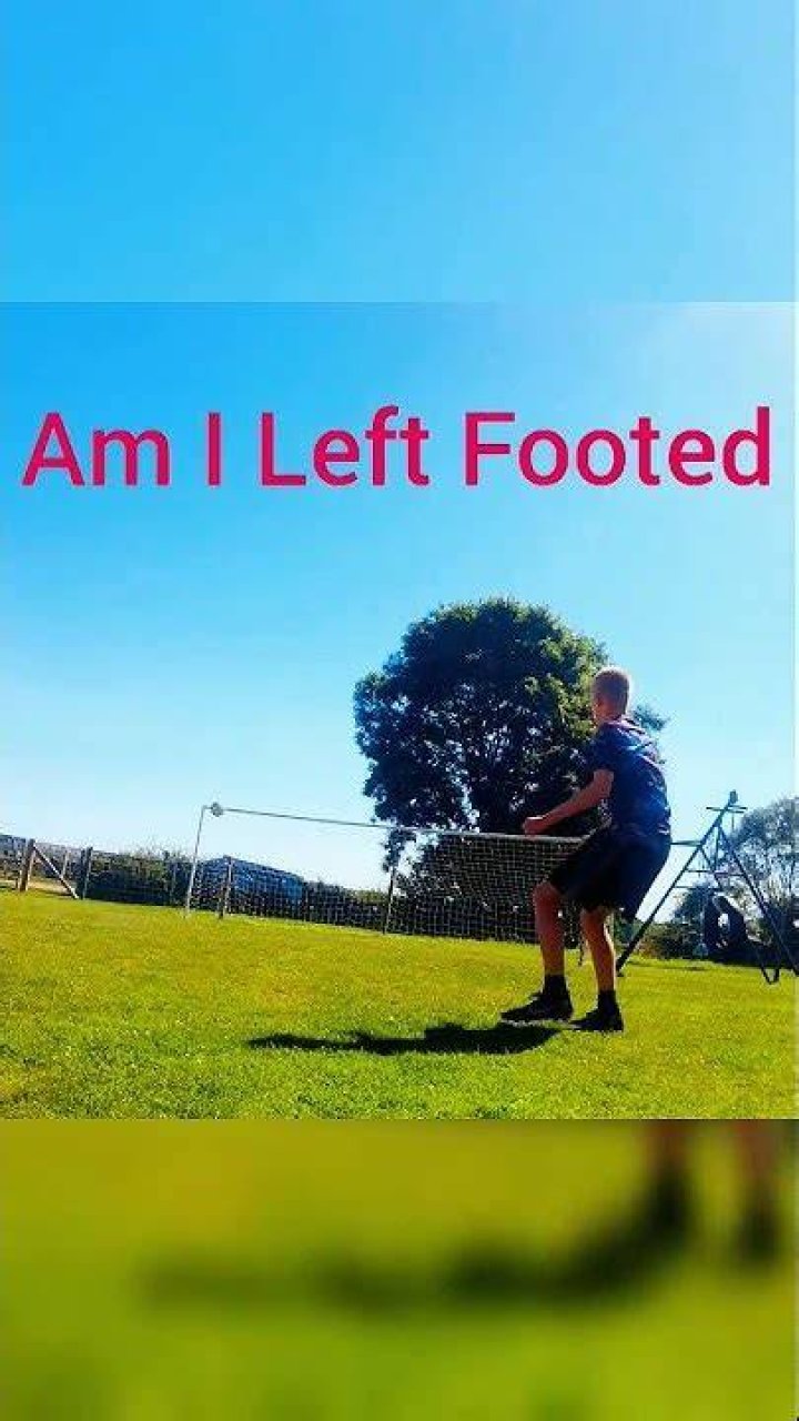 Am I left footed or right-footed?