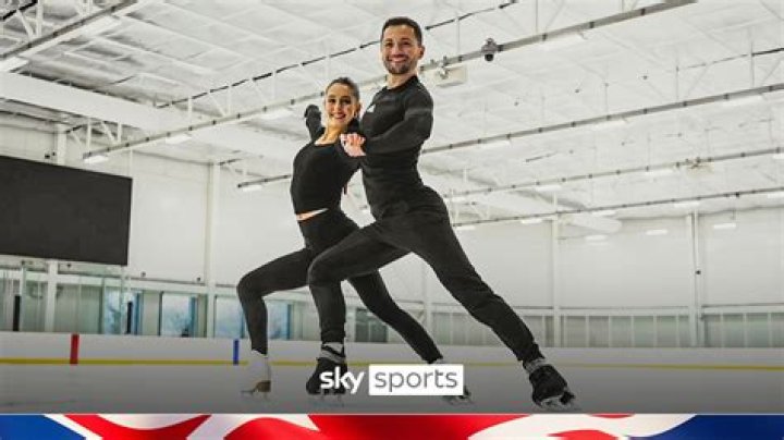Are ice dancers couples?