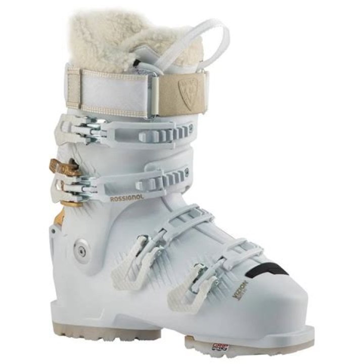 Can all ski boots be molded?