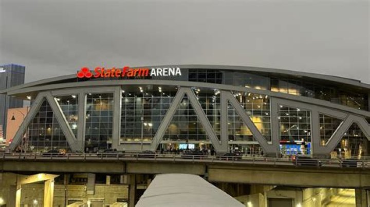 Can I bring a bag to State Farm Arena?