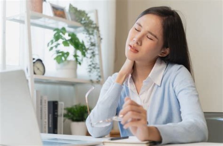 Can neck problems affect your eyes?