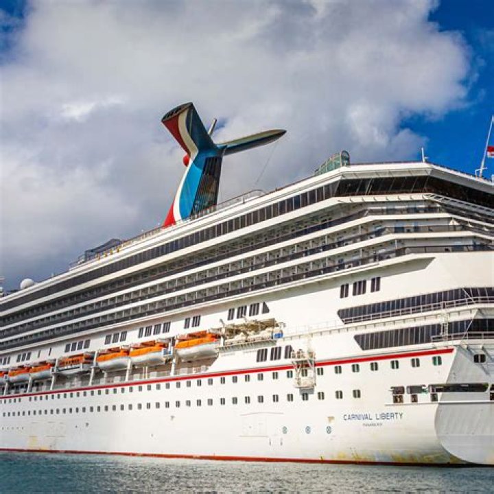 Can you feel waves on a cruise ship?