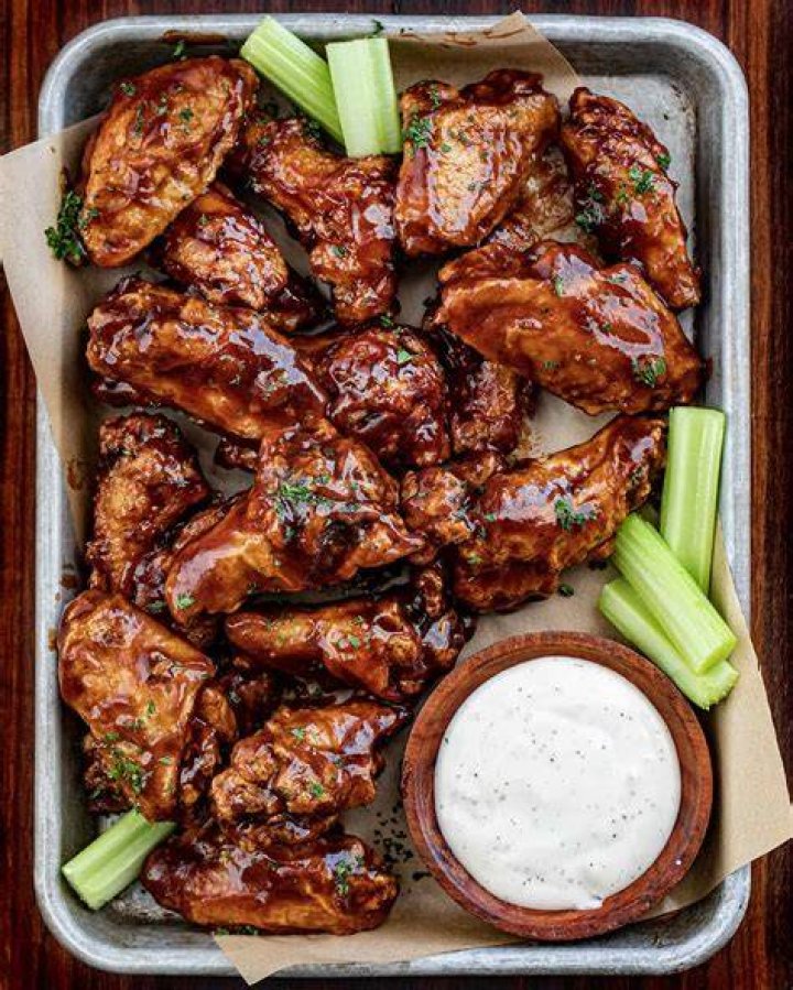 Can you microwave chicken wings with bones?