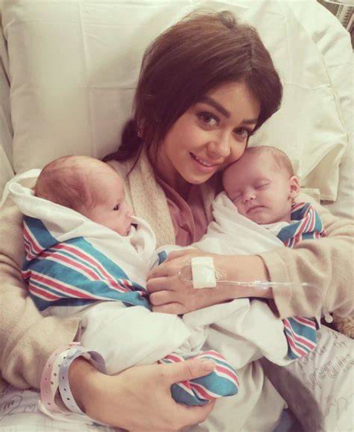 Did Sarah Hyland have a baby?