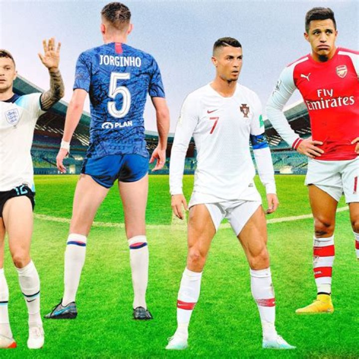 Do football players wear compression tights?