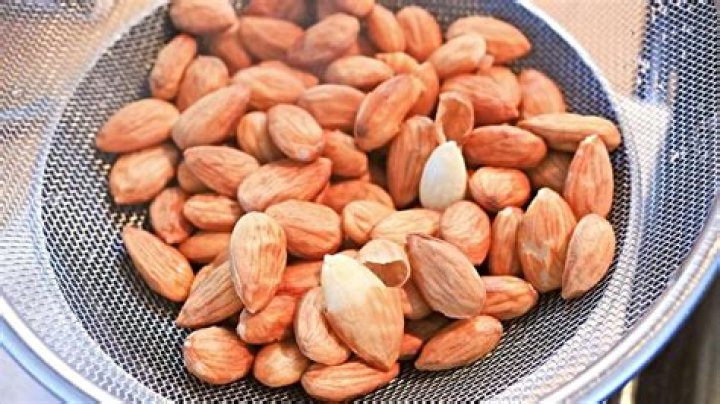 Does blanching almonds remove nutrients?