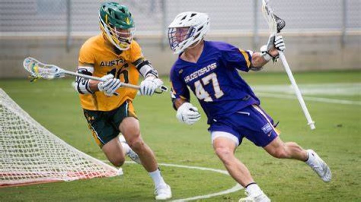 Does California play lacrosse?