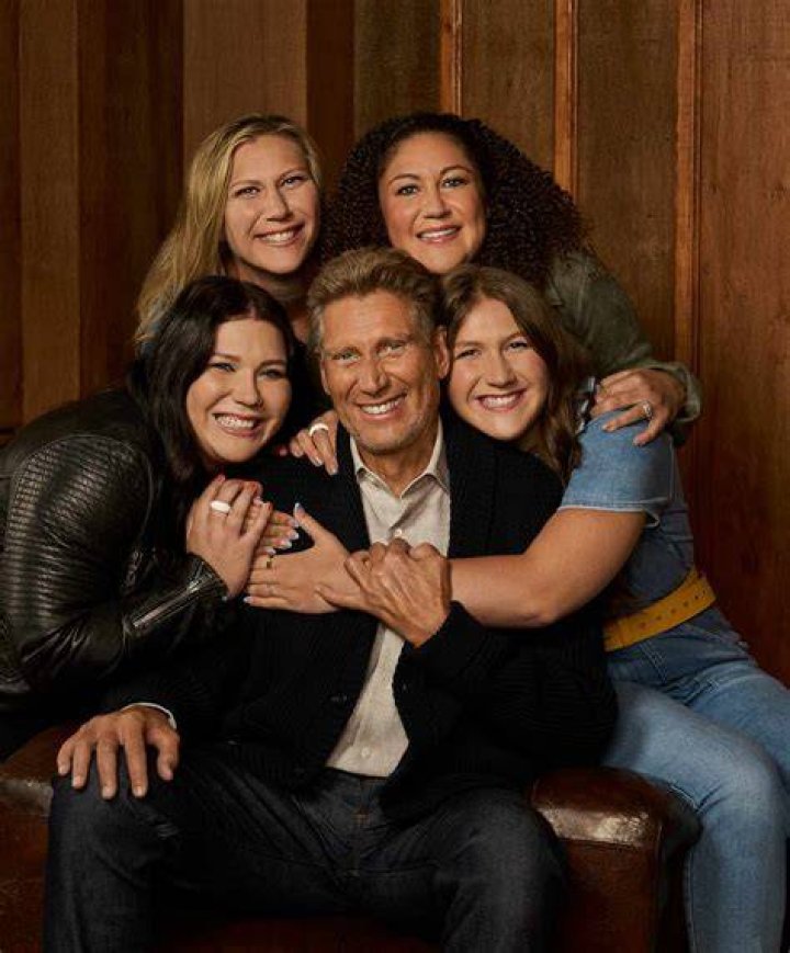 Does Teresa get with James?