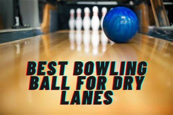 How can you tell if a bowling lane is dry?