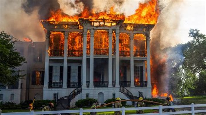 How did Kane get burned?