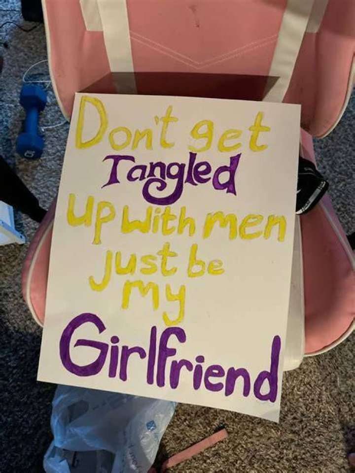 How do you ask a girl out for ice skating?