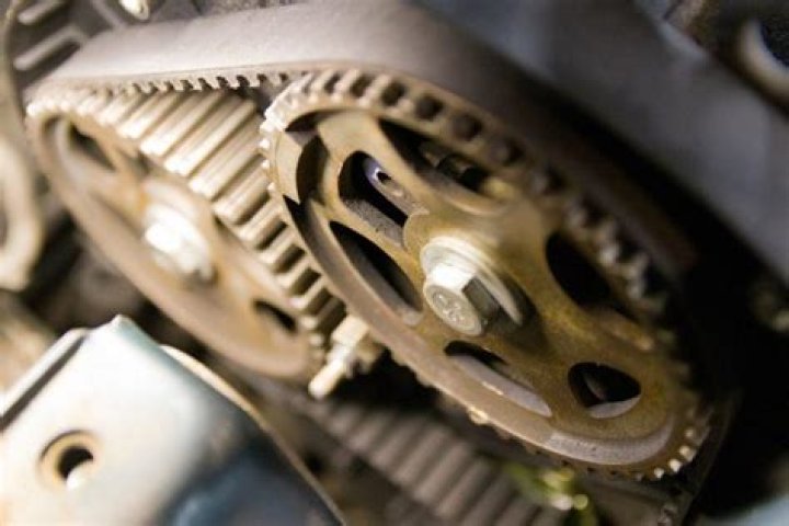 How long should a serpentine belt last?