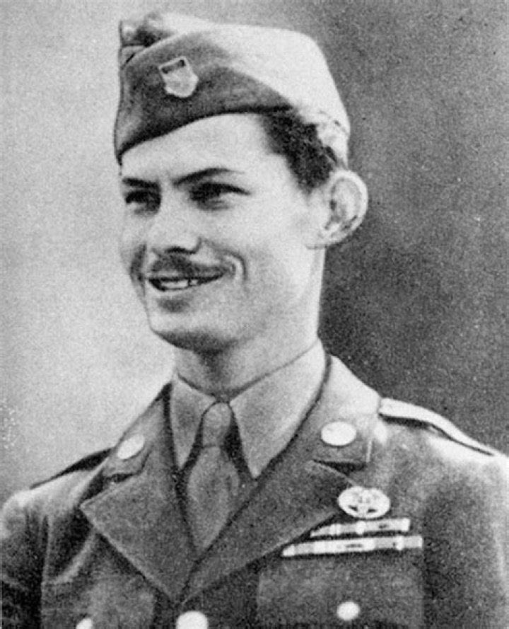 How many people did Desmond Doss save?