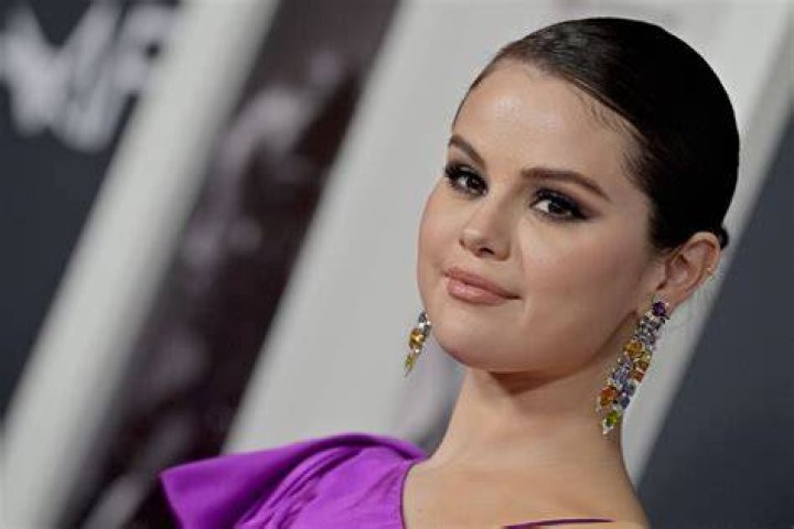 How much does Selena Gomez make?