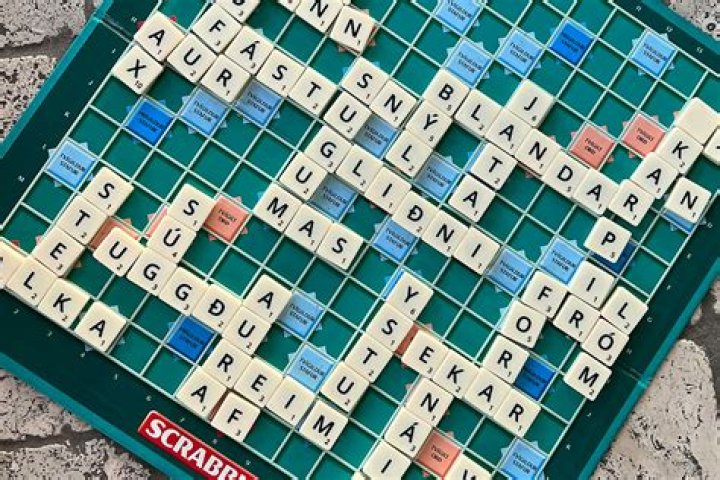 Is bouy a Scrabble word?