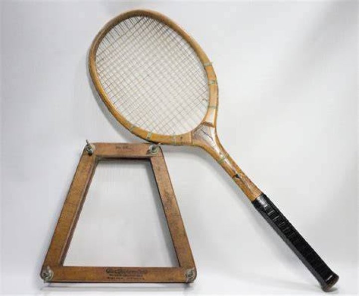 Is it worth Restringing an old tennis racket?