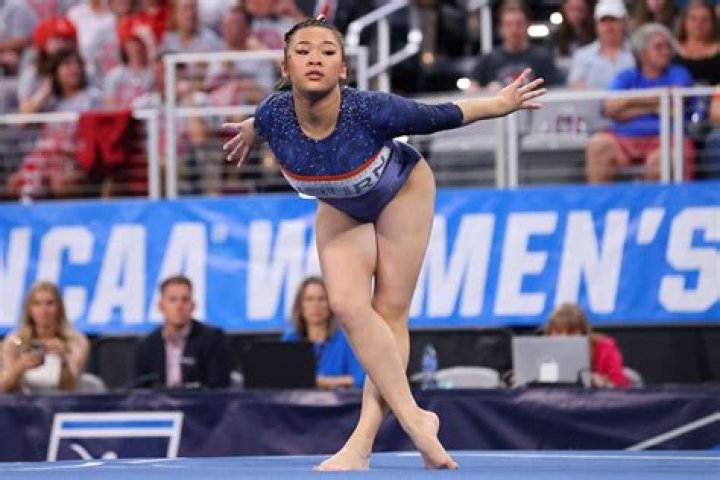 Is Suni Lee from Minnesota?