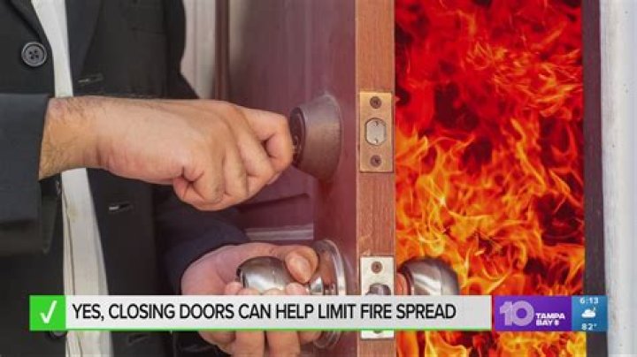 Should fire doors be airtight?