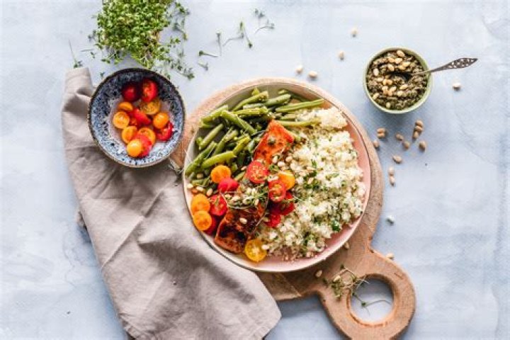 Should you eat less on rest days?