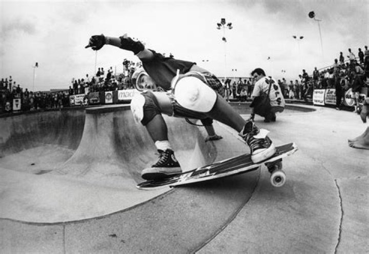 Was skateboarding popular in the 80s?
