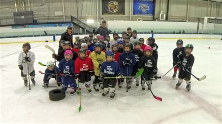 What age is timbits hockey?