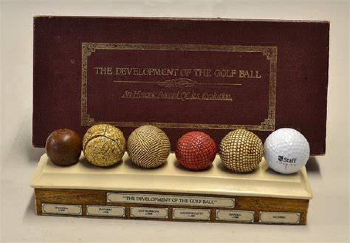What did first golf ball look like?