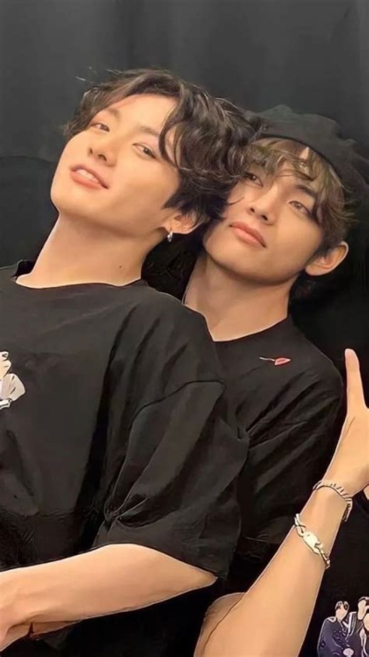 What does Taehyung call Namjoon?