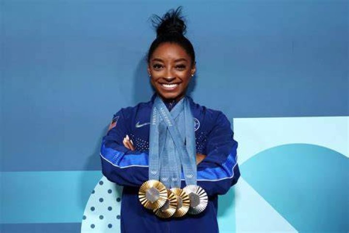 What happened to Simone Biles in Tokyo?