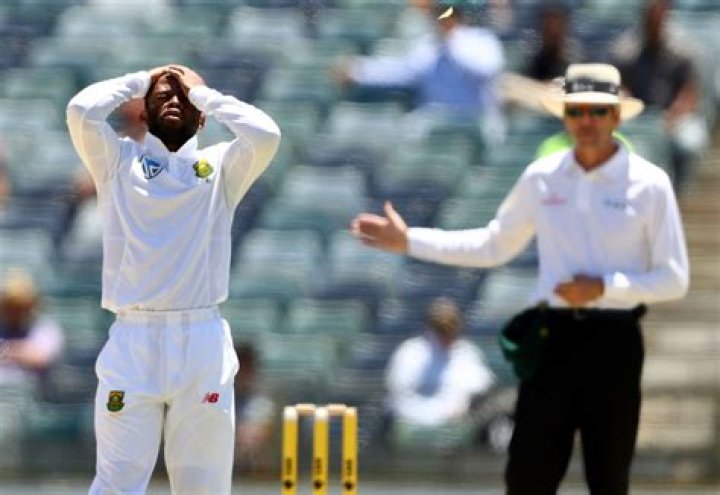 What is considered a no ball in cricket?