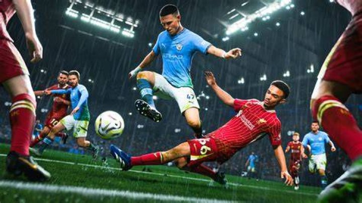 What is FIFA Ultimate Team about?