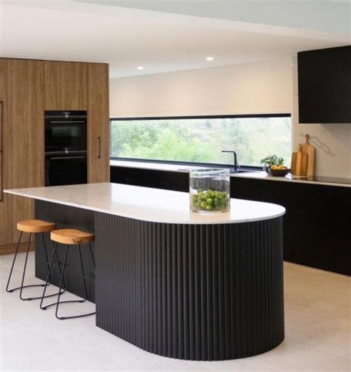 What is the curved kitchen knife called?