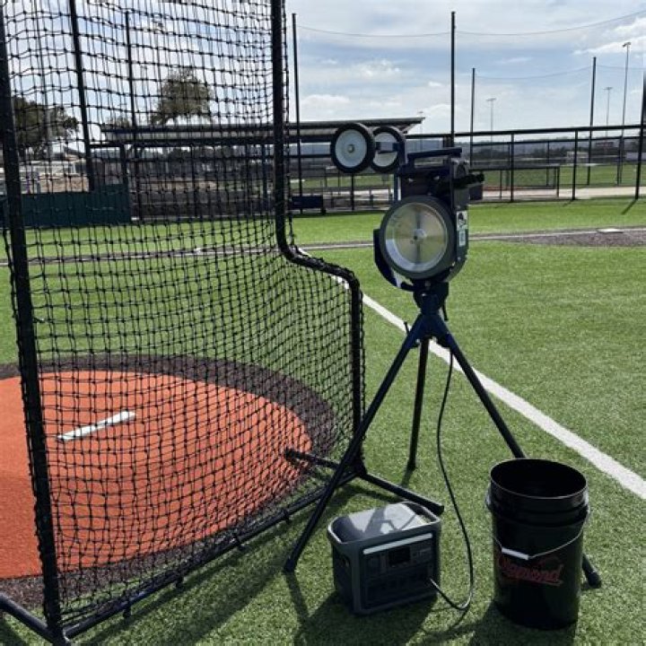 What is the fastest pitching machine?