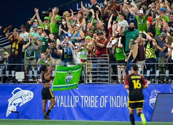 Where to watch sounders?