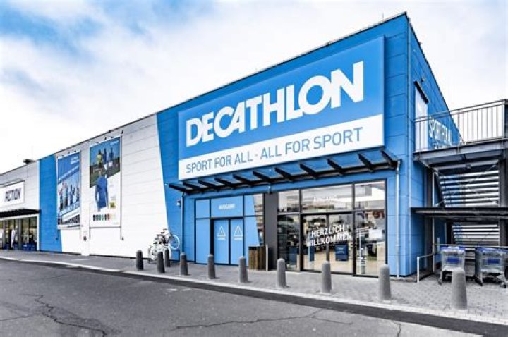 Which country made Decathlon?