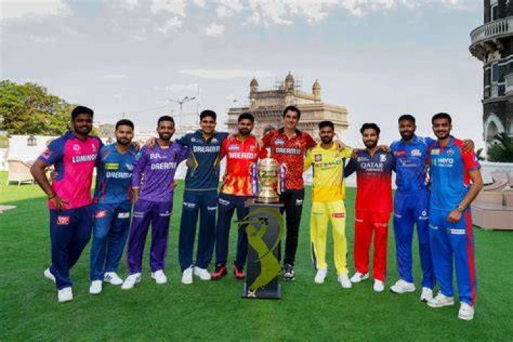 Which is the biggest cricket premier league?