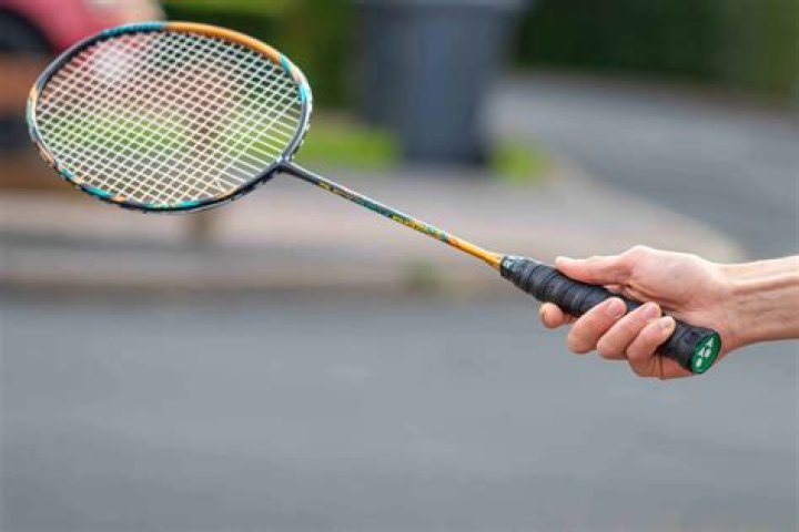 Which lining racket is best?