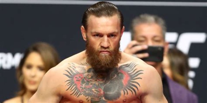 Who is richer Dana White or Conor McGregor?