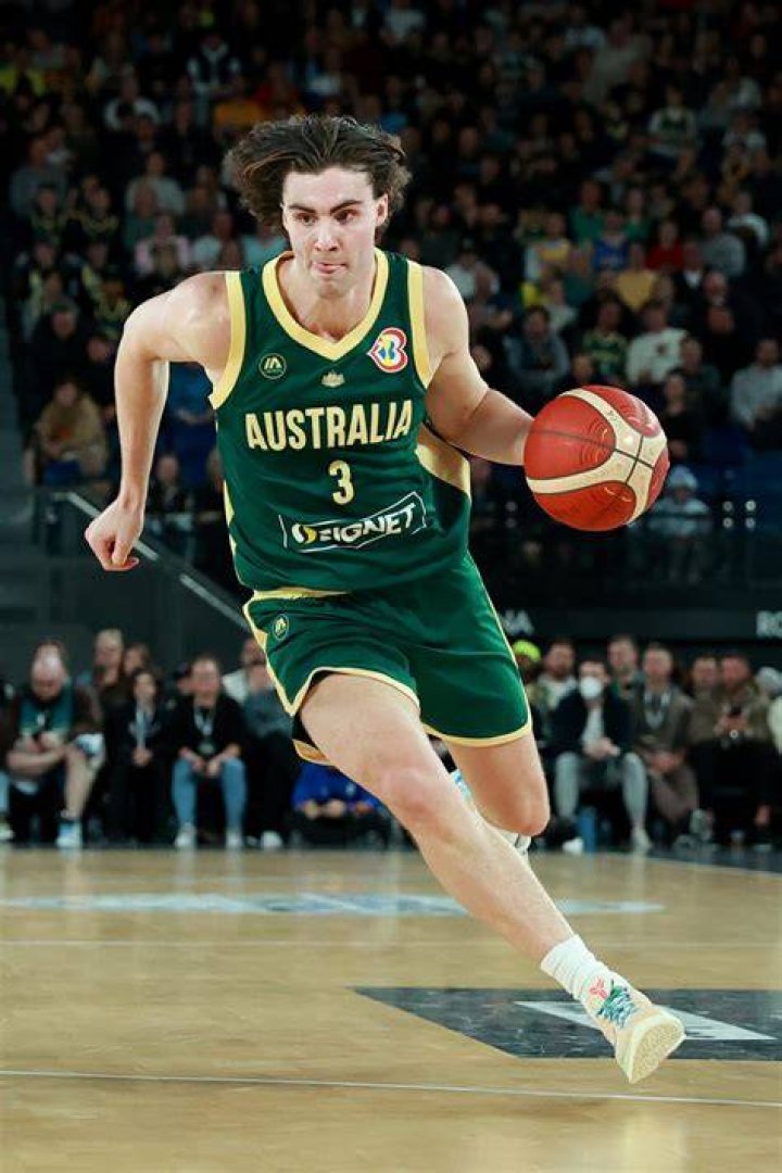 Who is the best Australian basketball player?