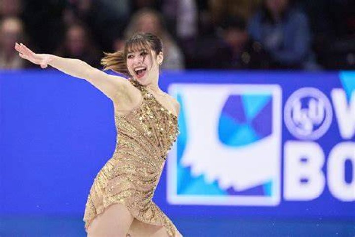 Who won 2022 gold figure skating?