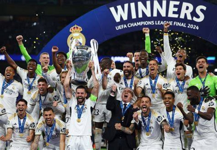 Who won 3 UCL in a row?