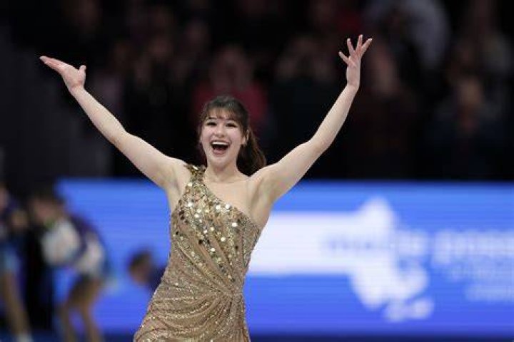 Who won the gold medal of figure skating Olympics 2021?