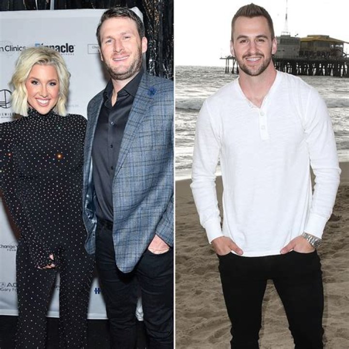 Why did Nick and Savannah break up?