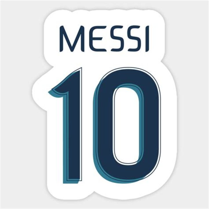 Why is Messi number 10 against Nice?
